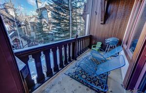 Ski-In/Ski-Out Mountain Comfort in Arrowhead Village - Edwards, Colorado