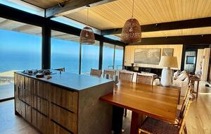 Harmonious Triangle House with Ocean Views in Matanzas - Navidad, Chile