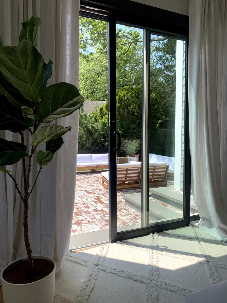 Tranquil Bungalow Retreat with Pool in Hampton Bays - Hampton Bays, New York