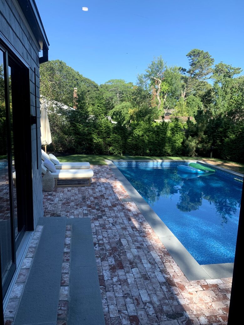 Tranquil Bungalow Retreat with Pool in Hampton Bays - Hampton Bays, New York