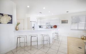 Sophisticated Siesta Key Retreat with Resort Pool - Sarasota, Florida