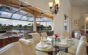Elegant Canalfront Escape in Cape Coral - Cape Coral, Florida