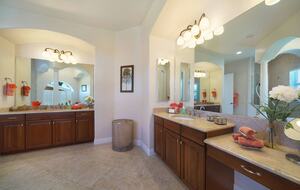 Elegant Canalfront Escape in Cape Coral - Cape Coral, Florida