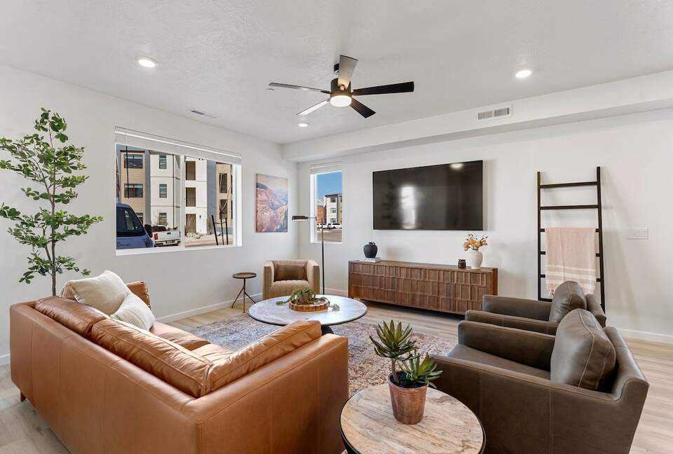 Refined Southern Utah Retreat Near Zion - Hurricane, Utah