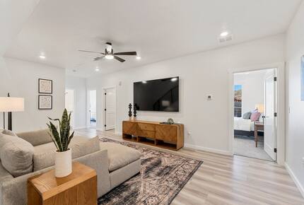 Refined Southern Utah Retreat Near Zion - Hurricane, Utah