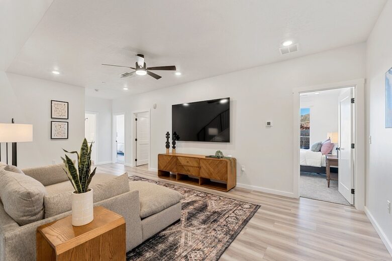 Refined Southern Utah Retreat Near Zion - Hurricane, Utah