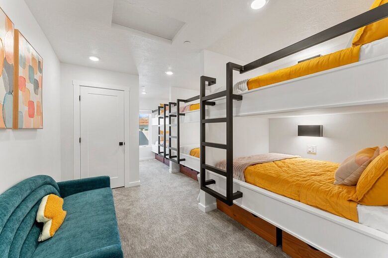 Refined Southern Utah Retreat Near Zion - Hurricane, Utah