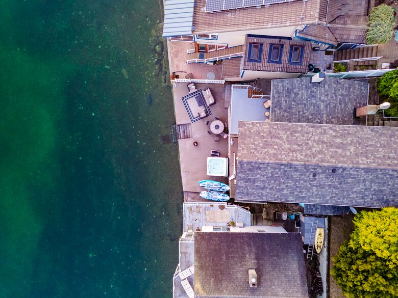 Wanderlust Beach Retreat - Tacoma, Washington