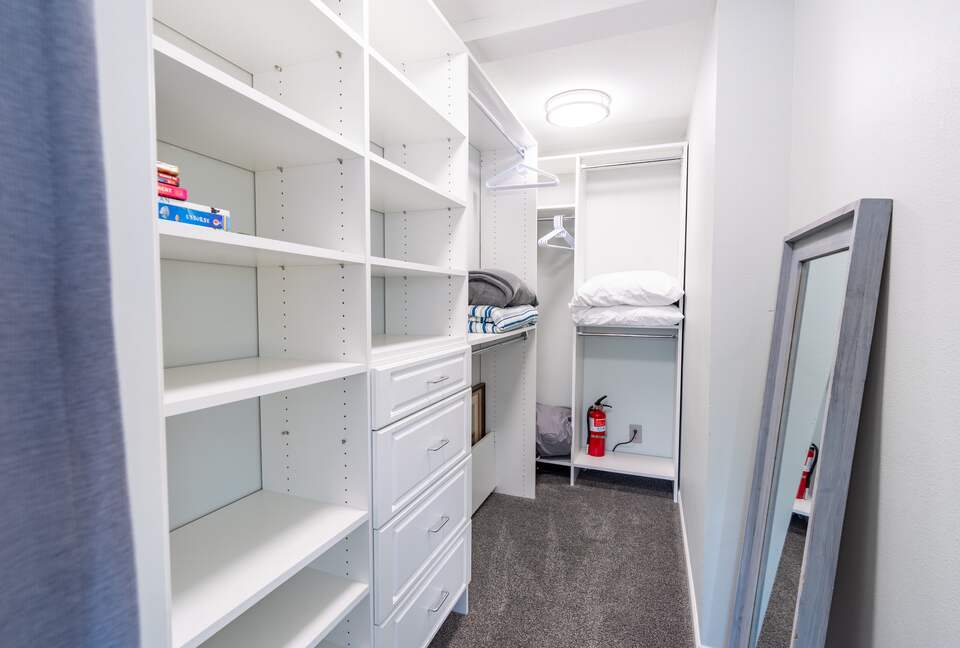 Wanderlust Beach Retreat - Tacoma, Washington