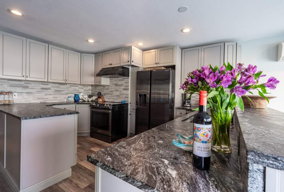 Wanderlust Beach Retreat - Tacoma, Washington