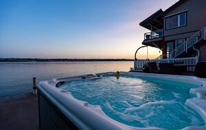 Wanderlust Beach Retreat - Tacoma, Washington