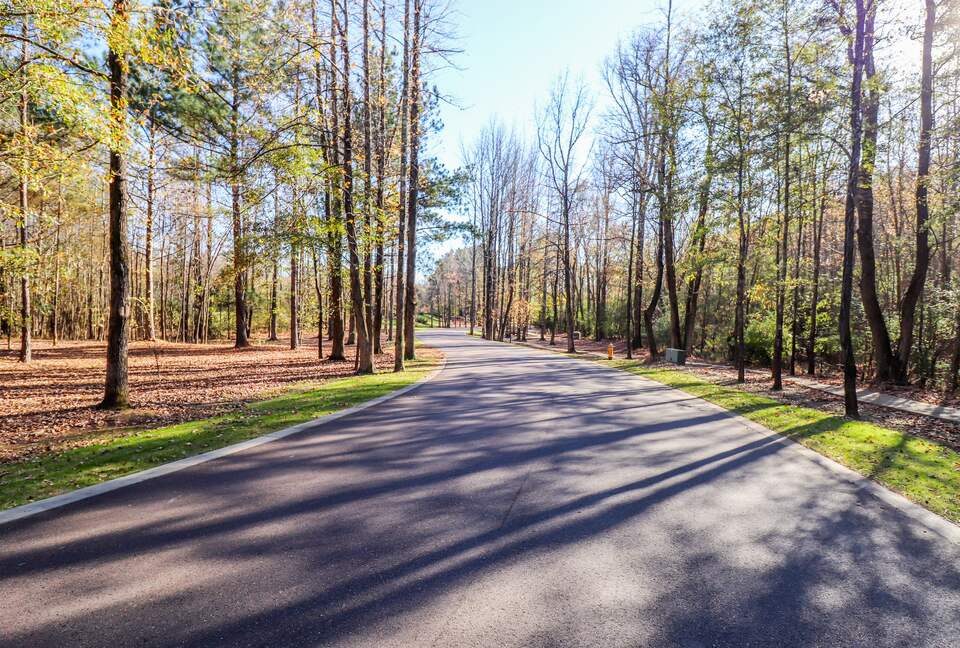Secluded Southern Estate Minutes from Oxford Square - Oxford, Mississippi