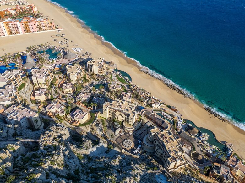 Access to the resort amenities (Pools, kids club, spa, etc)