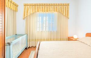 Family Villa with Private Pool Near Santo André Lagoon - Brescos, Santo André, Portugal