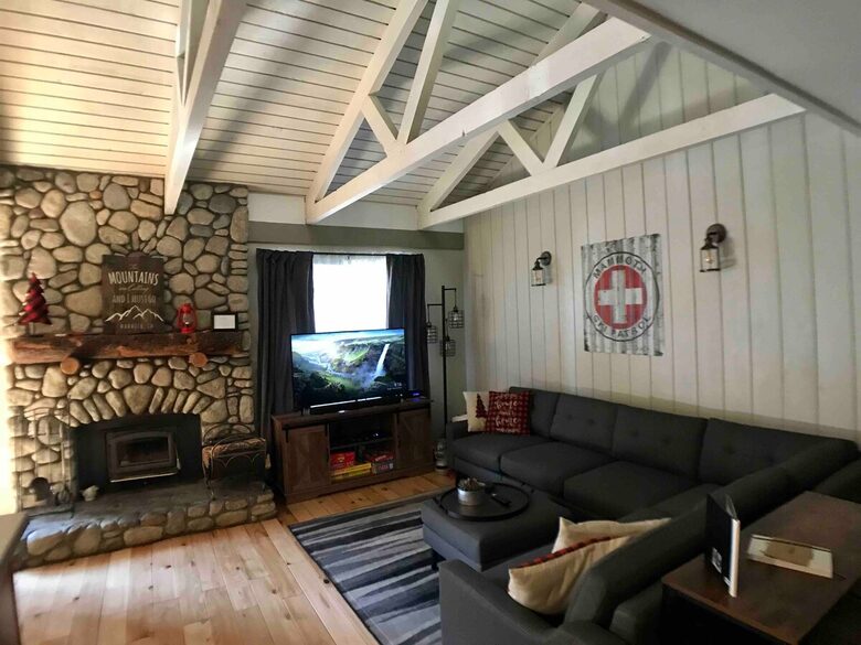 Warm & Inviting Mountain Retreat with Pool, Sauna, and Loft - Mammoth Lakes, California