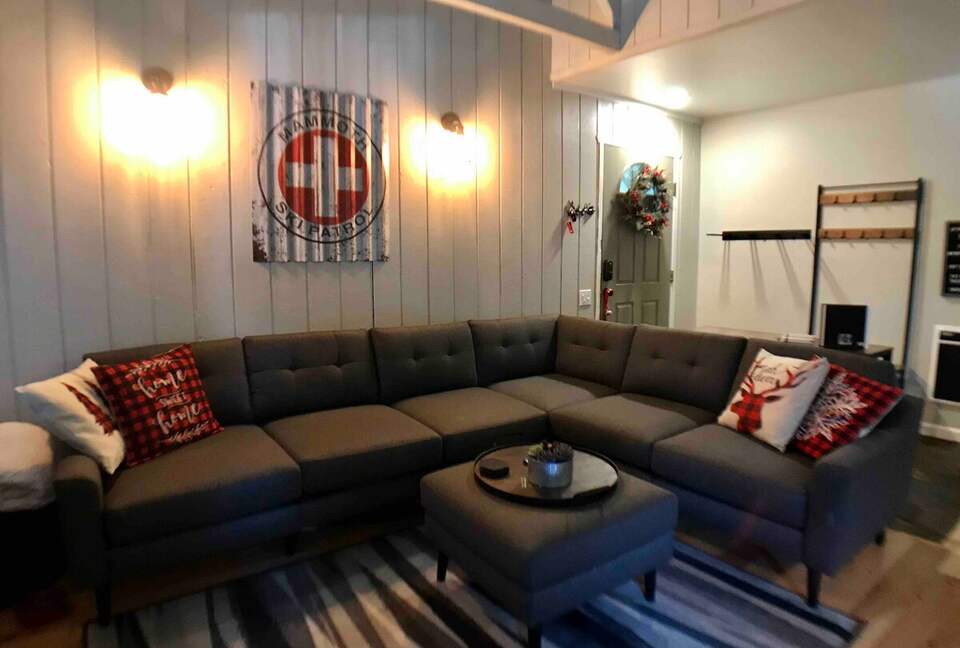 Warm & Inviting Mountain Retreat with Pool, Sauna, and Loft - Mammoth Lakes, California