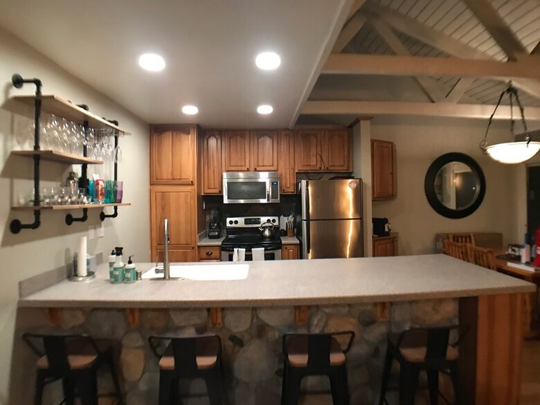 Warm & Inviting Mountain Retreat with Pool, Sauna, and Loft - Mammoth Lakes, California