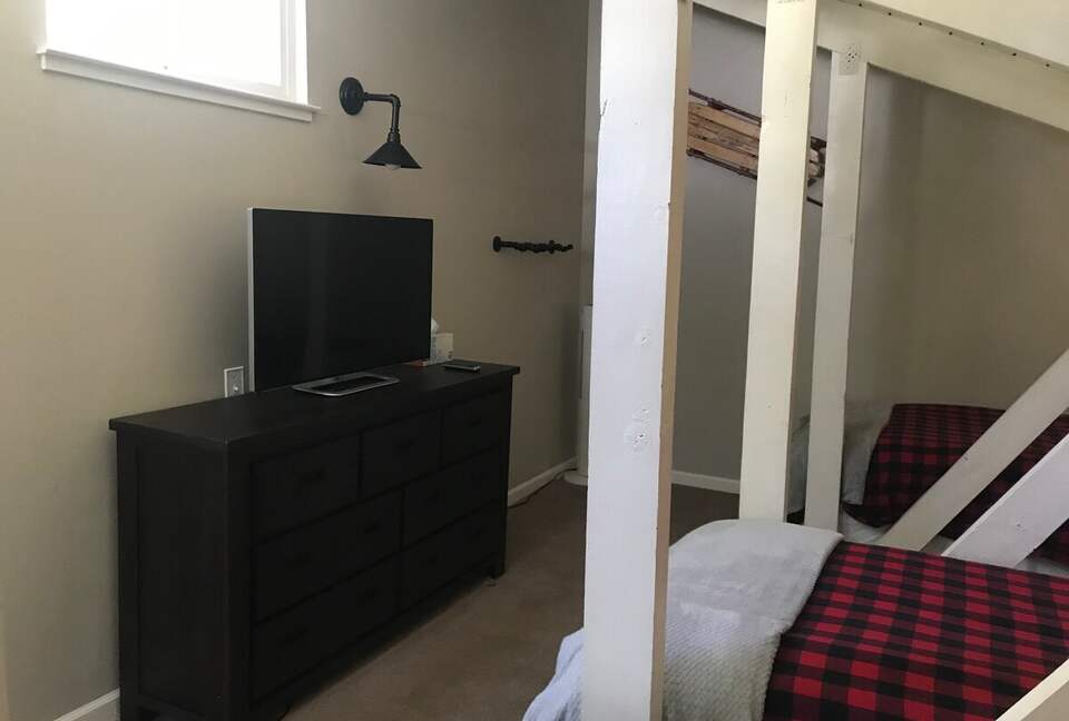 Warm & Inviting Mountain Retreat with Pool, Sauna, and Loft - Mammoth Lakes, California