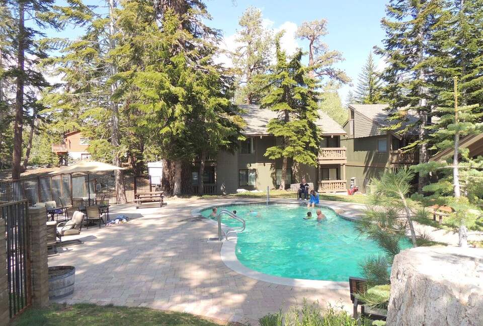 Warm & Inviting Mountain Retreat with Pool, Sauna, and Loft - Mammoth Lakes, California