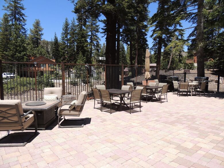 Warm & Inviting Mountain Retreat with Pool, Sauna, and Loft - Mammoth Lakes, California