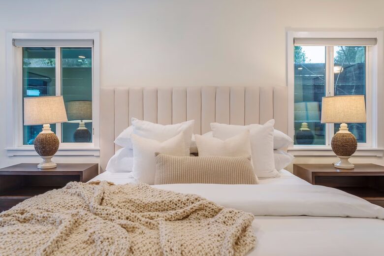 Ultimate Modern Compound: Resort-Style Experience - Valley Village, California