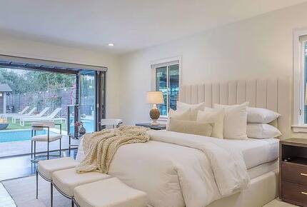 Ultimate Modern Compound: Resort-Style Experience - Valley Village, California