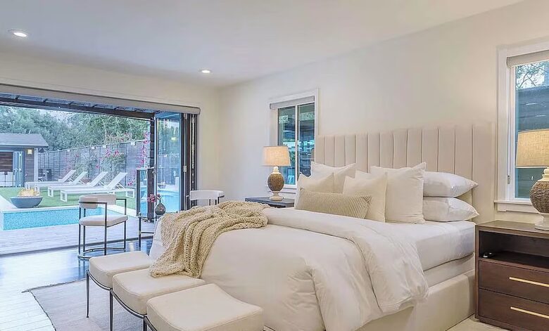 Ultimate Modern Compound: Resort-Style Experience - Valley Village, California