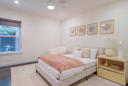 Ultimate Modern Compound: Resort-Style Experience - Valley Village, California