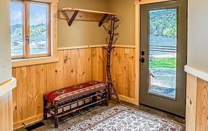 Rocky Point Lakefront Cabin - Inlet, New York