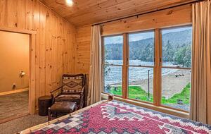 Rocky Point Lakefront Cabin - Inlet, New York