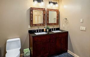 Rocky Point Lakefront Cabin - Inlet, New York