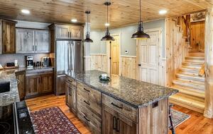 Rocky Point Lakefront Cabin - Inlet, New York