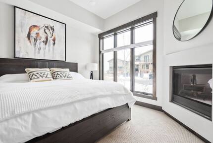 Alpine Luxury Steps from the Slopes - Park City, Utah