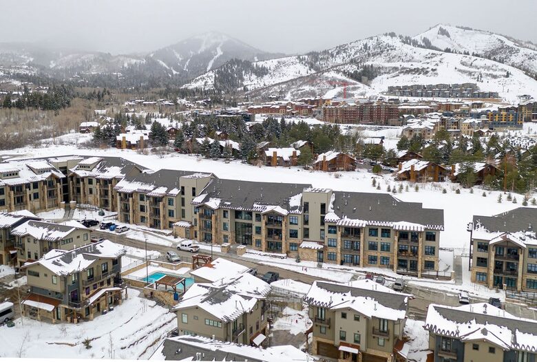 Alpine Luxury Steps from the Slopes - Park City, Utah