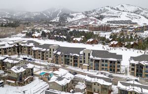 Alpine Luxury Steps from the Slopes - Park City, Utah