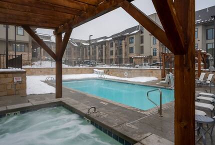Alpine Luxury Steps from the Slopes - Park City, Utah