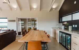 Exclusive Off-Grid Lodge Near Addo National Park - Addo, South Africa