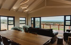 Exclusive Off-Grid Lodge Near Addo National Park - Addo, South Africa