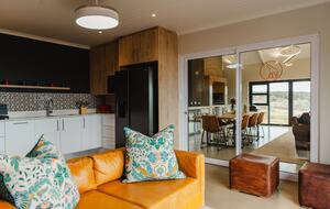 Exclusive Off-Grid Lodge Near Addo National Park - Addo, South Africa