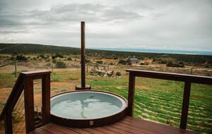 Exclusive Off-Grid Lodge Near Addo National Park - Addo, South Africa