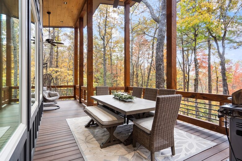 Modern Mountain Retreat with Outdoor Living & Spa Amenities - Blue Ridge, Georgia