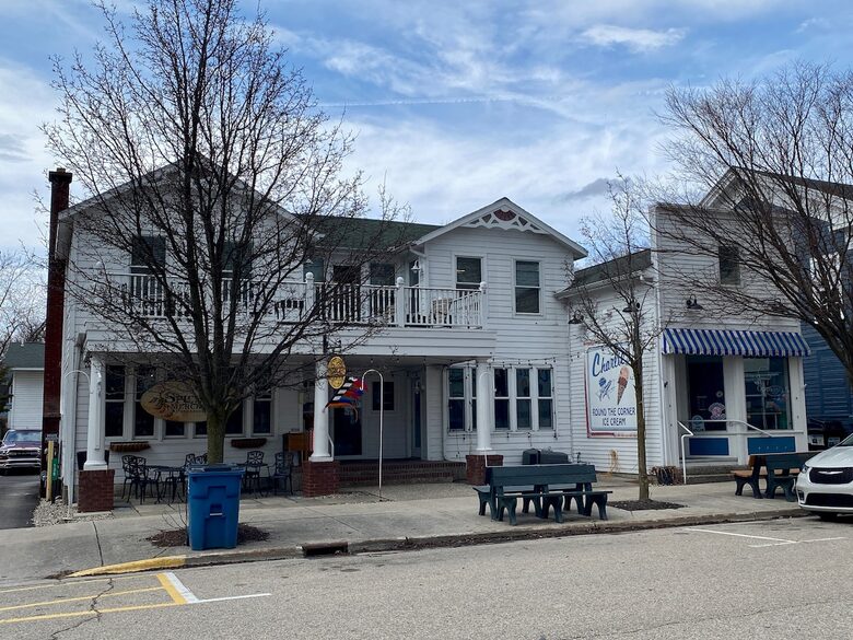 Lakeview Loft in the Heart of Saugatuck - Saugatuck, Michigan