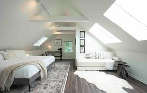 Stylish City Retreat in the Heart of Bucktown - Chicago, Illinois