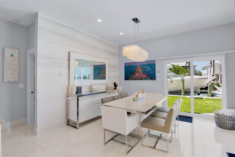 Island Life Villa - 5 Bed at Anna Maria, Florida - Holmes Beach, Florida