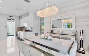 Island Life Villa - 5 Bed at Anna Maria, Florida - Holmes Beach, Florida