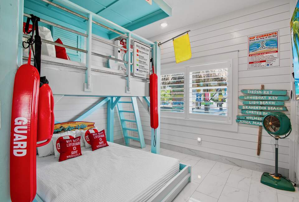 Island Life Villa - 5 Bed at Anna Maria, Florida - Holmes Beach, Florida