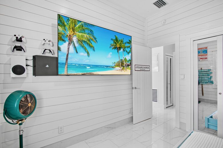 Island Life Villa - 5 Bed at Anna Maria, Florida - Holmes Beach, Florida