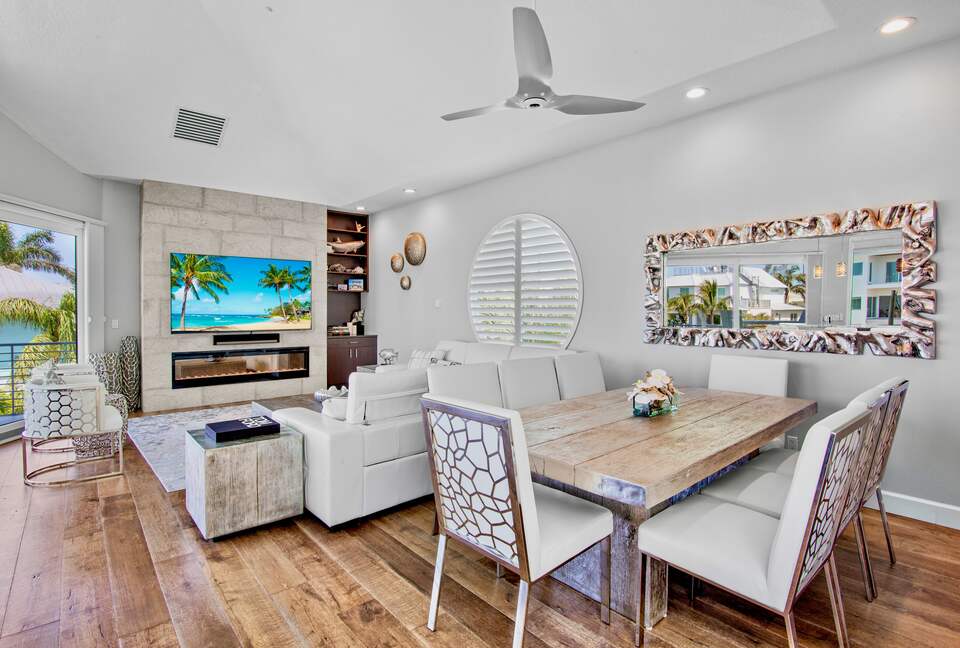 Island Life Villa - 5 Bed at Anna Maria, Florida - Holmes Beach, Florida