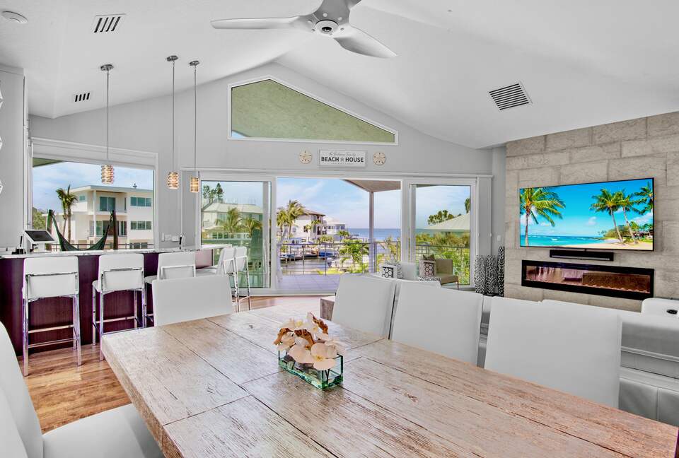 Island Life Villa - 5 Bed at Anna Maria, Florida - Holmes Beach, Florida