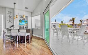 Island Life Villa - 5 Bed at Anna Maria, Florida - Holmes Beach, Florida